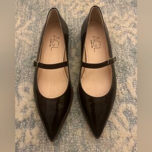 AGL Black Patent Leather Pointed Flats